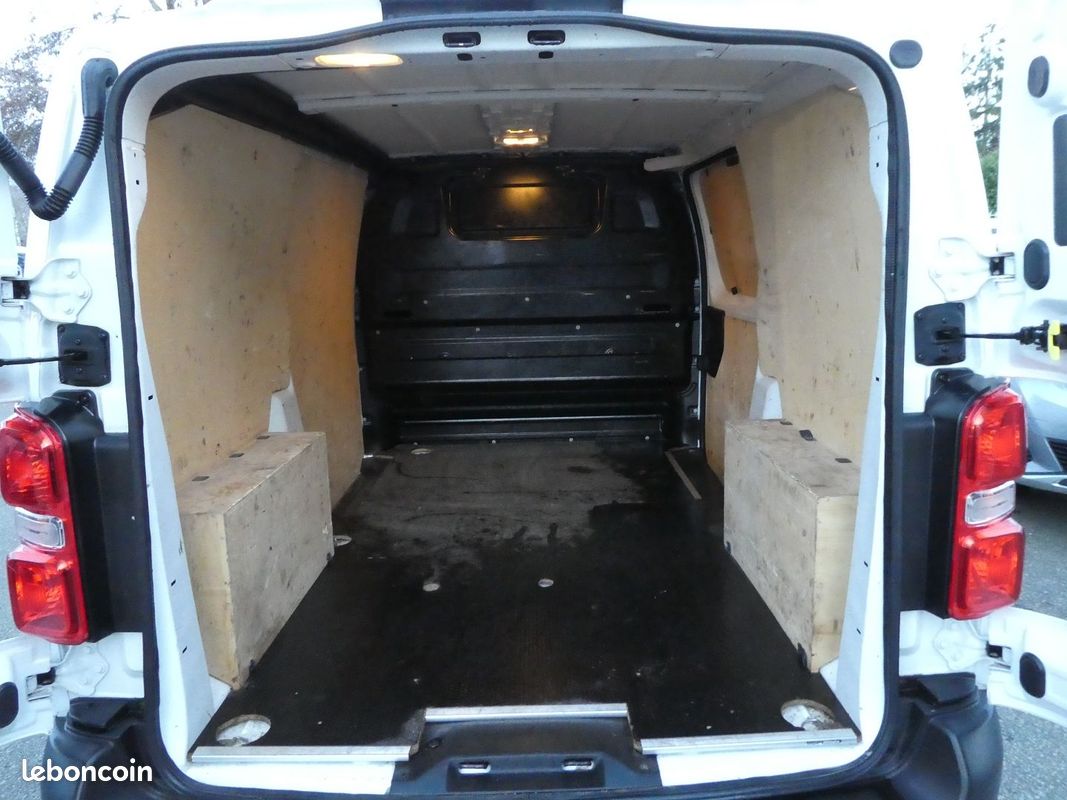 Fiat SCUDO FG STANDARD 1.5 MULTIJET 120CH BUSINESS (image 7)