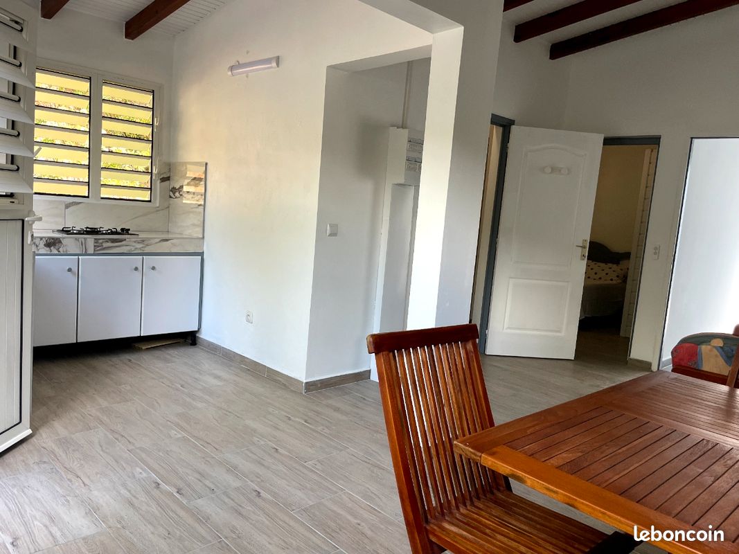 Appartement 2 pièces 50 m² · à Les Abymes · 50 m² · 690 €