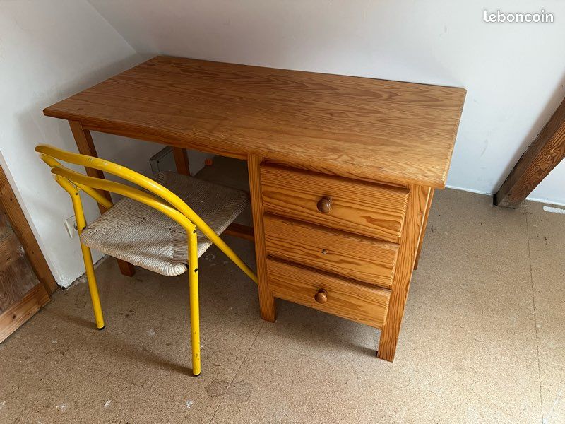 Bureau avec chaise (image 1)