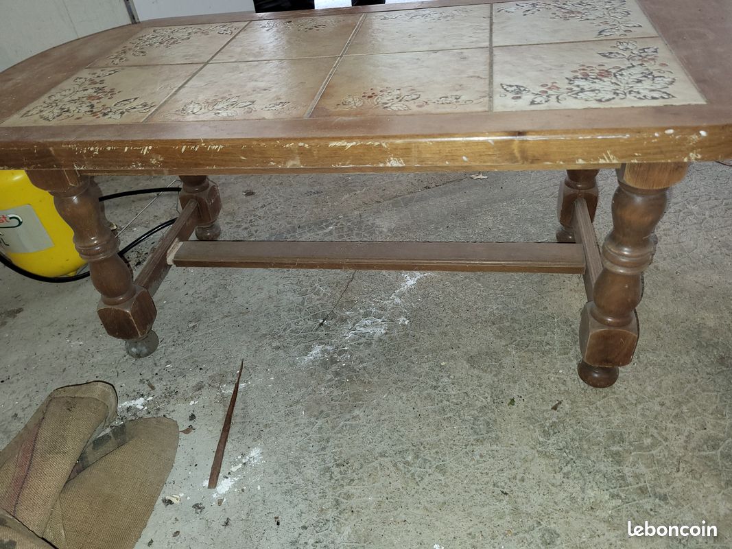 Table de salon (image 1)