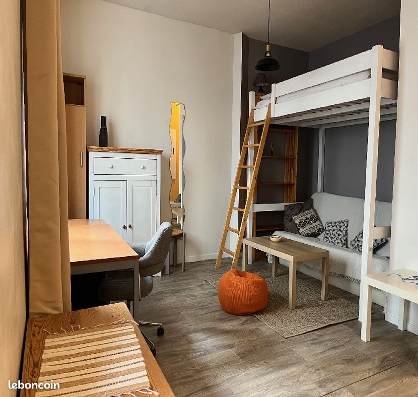Appartement 1 pièce 25 m² · à Grenoble · 25 m² · 560 €/mois