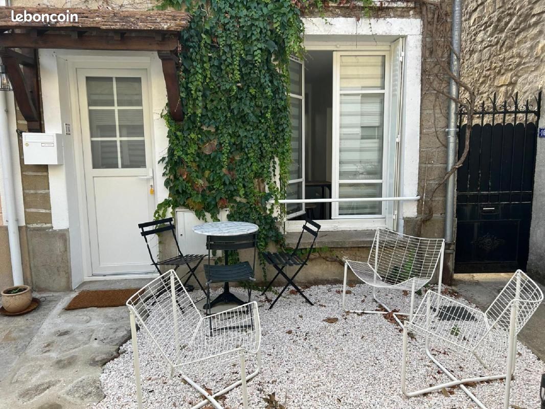 Maison 2 pièces 26 m² · à Samois-sur-Seine · 26 m² · 800 €/mois