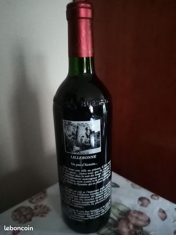 Bouteille sérigraphiée de Lillebonne ( 76 ) (image 2)