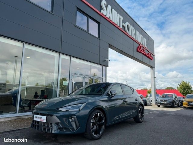 Cupra Leon 1.5 eTSI Hybrid 150 ch DSG7 V (image 2)