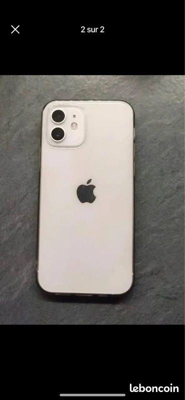 IPhone 12 (image 4)