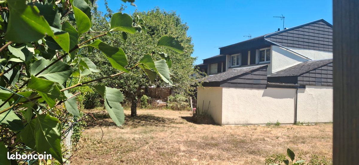 Maison 5 pièces 85 m² · à Bourges · 85 m² · 760 €