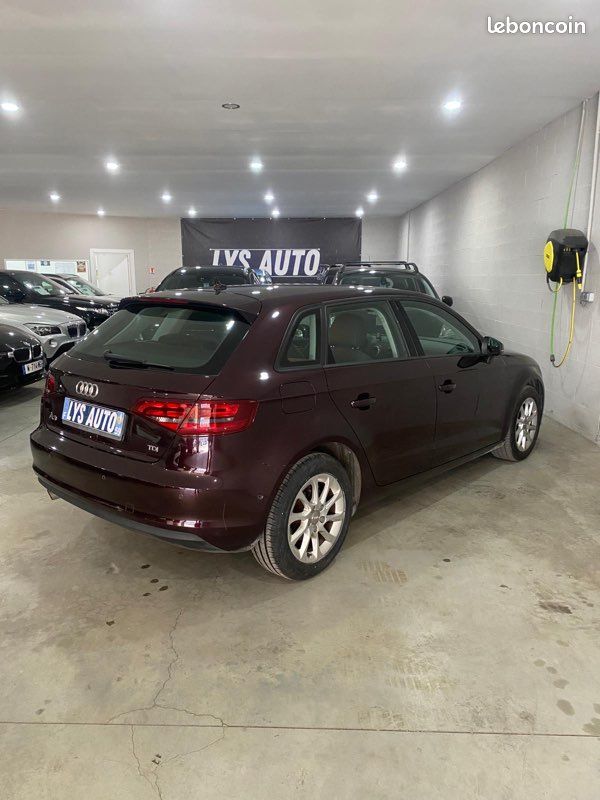 AUDI A3 SPORTBACK 1.6 TDI 110ch Cuir S-Tronic (image 3)