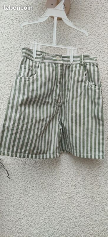 Short rayé vert/blanc 12 ans (image 1)