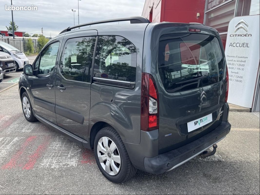 Citroen Berlingo BlueHDi 100ch XTR (image 9)