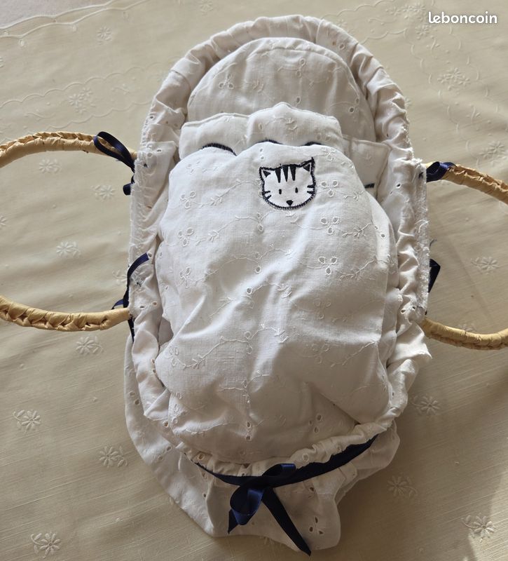 Faux-col pour bébé, fille et femme en broderie anglaise blanche