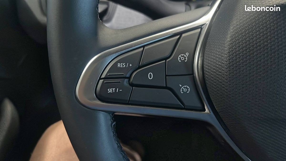 Renault clio blue dci 100 ch gsr2 evolution (image 30)