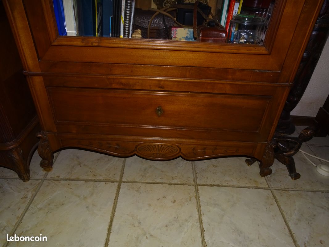 Armoire vitrine (image 2)