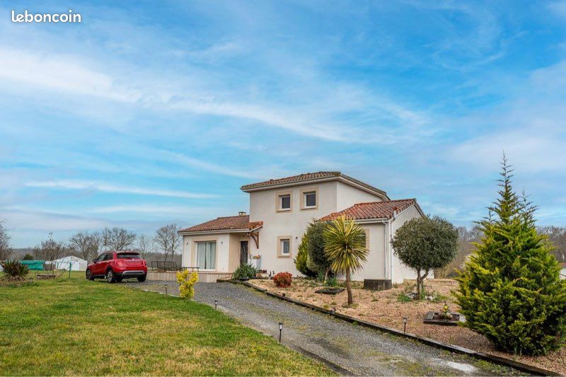 Maison 6 pièces 130 m² · à Escondeaux · 130 m² · 295 000 €