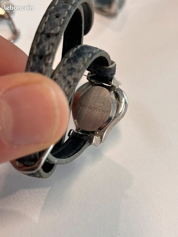 Montre Femme Vintage Noire Avec Bracelet Double Corde - Occasion, Style Déco élégant, Taille XS