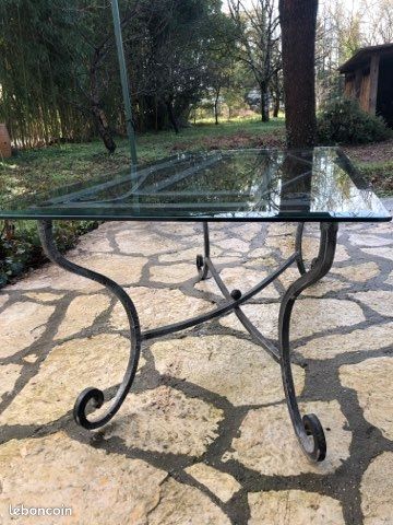 Table basse en fer forgé vitrée (image 3)