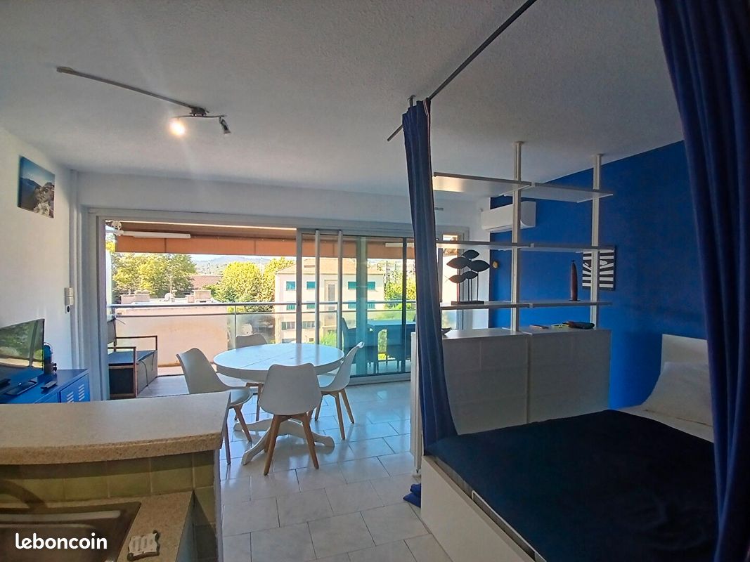 Appartement 1 pièce 30 m² · à Le Lavandou · 30 m² · 750 €/mois
