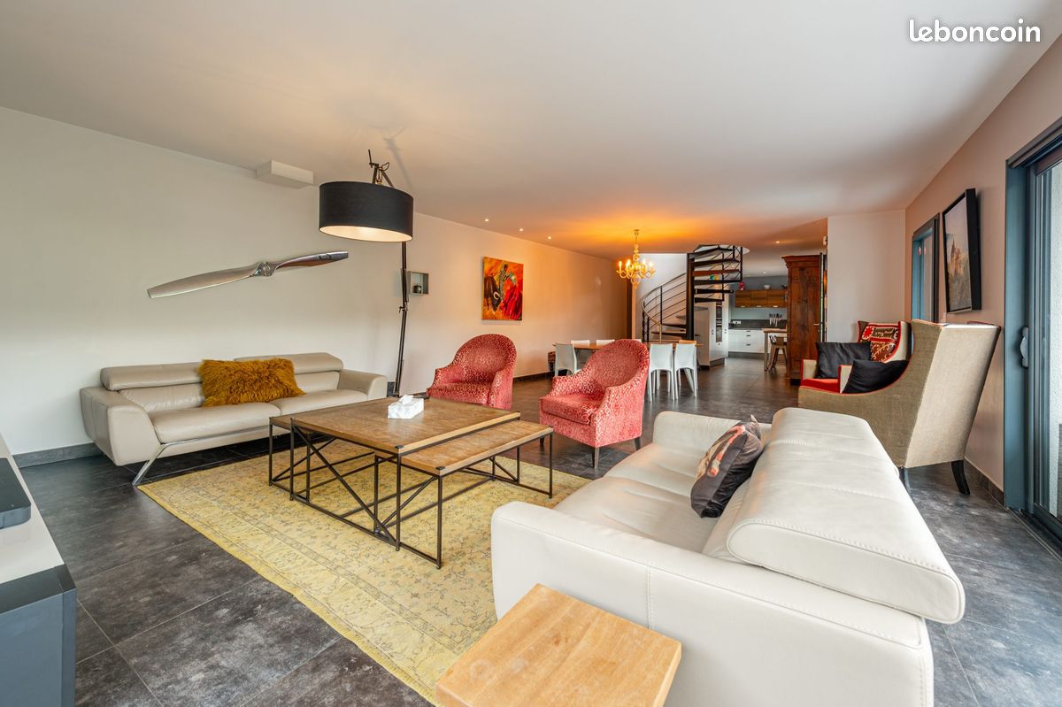 Maison 5 pièces 153 m² · à Sevrier · 153 m² · 1 195 000 €