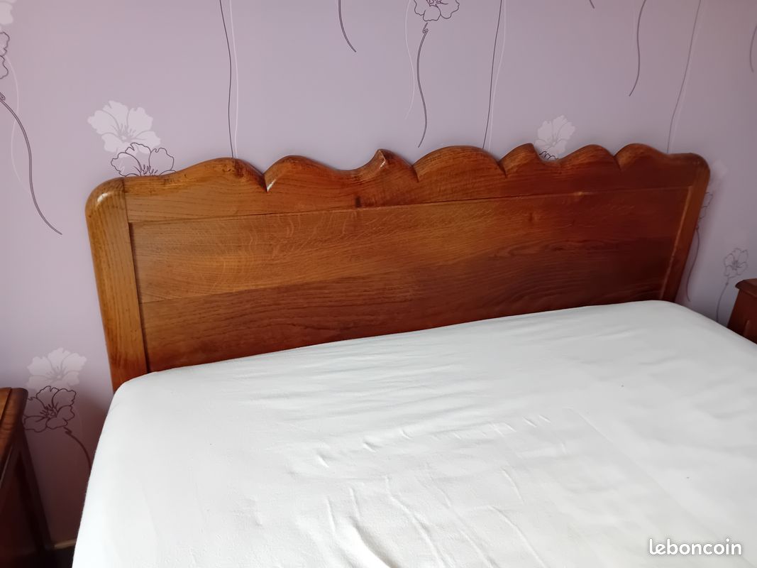 Chambre à coucher en chêne (image 1)
