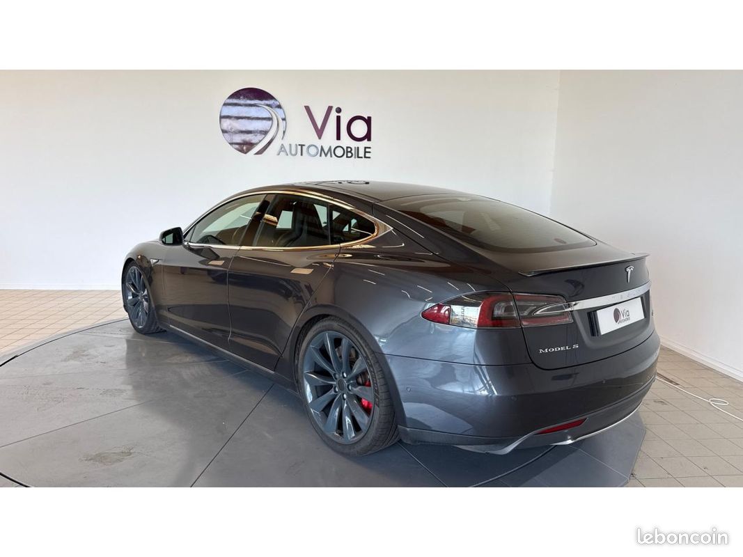 TESLA MODEL S 85D / 700 ch / SUPERCHARGE GRATUITE / TOIT OUVRANT / SOH 91% (image 3)