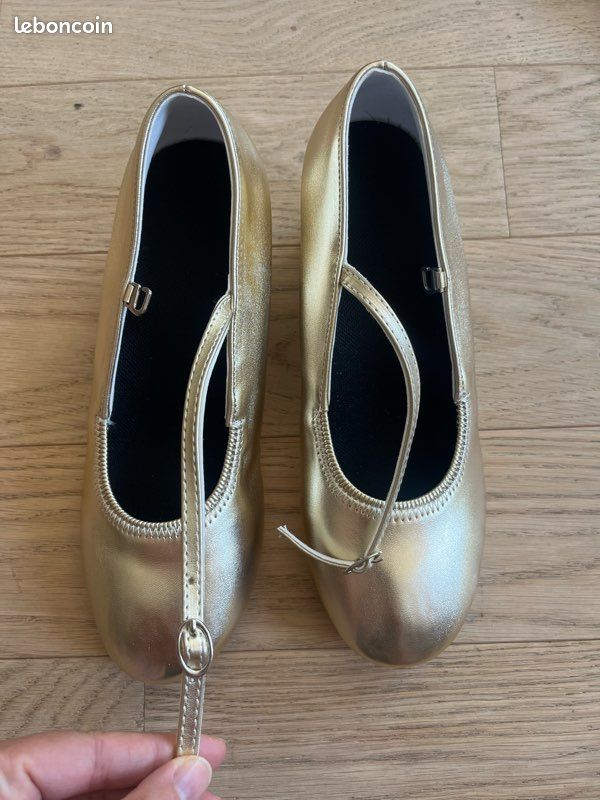 Chaussures pour femme à talon bas (image 2)