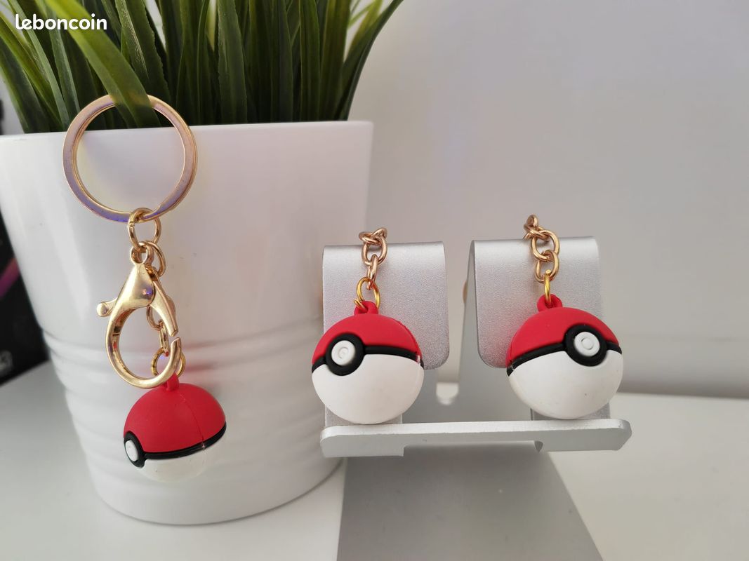 Porte-clés Pokémon modèle Pokeball (image 1)