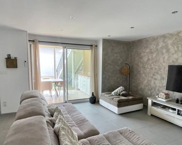 Appartement 350 000 € - 104 m²