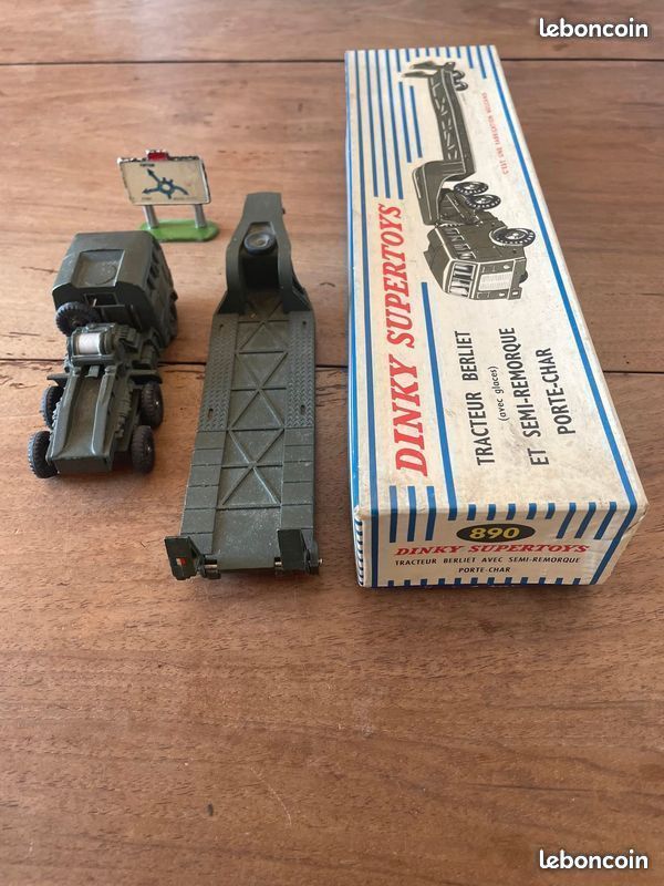Dinky Toys Supertoys France Berliet « Porte Char » réf : 890 🇫🇷 (image 4)