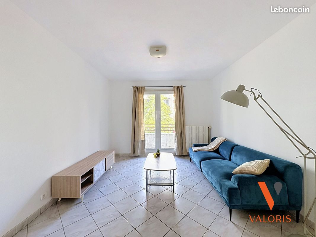Appartement 3 pièces 72 m² · à Grenoble · 72 m² · 930 €/mois