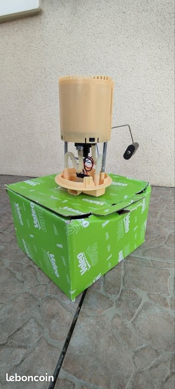 Pompe a essence électrique clio (image 1)