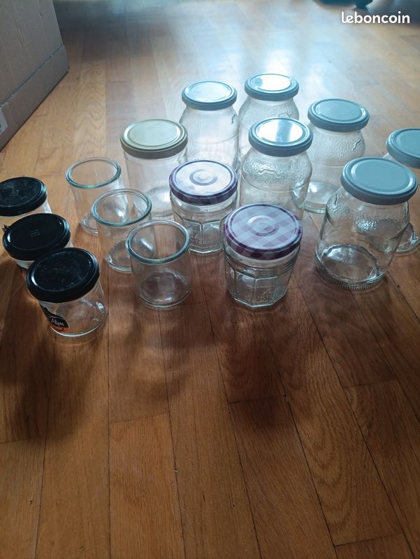 Lot de 31 bocaux et verrines en verre (image 1)