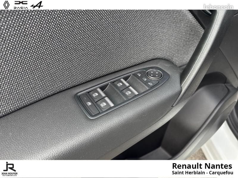 Renault Captur 1.2 TCe 115ch Techno (image 18)