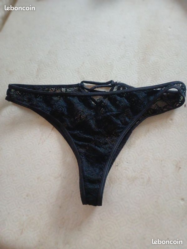 String taille 34 marque Undiz neuf isa (image 1)