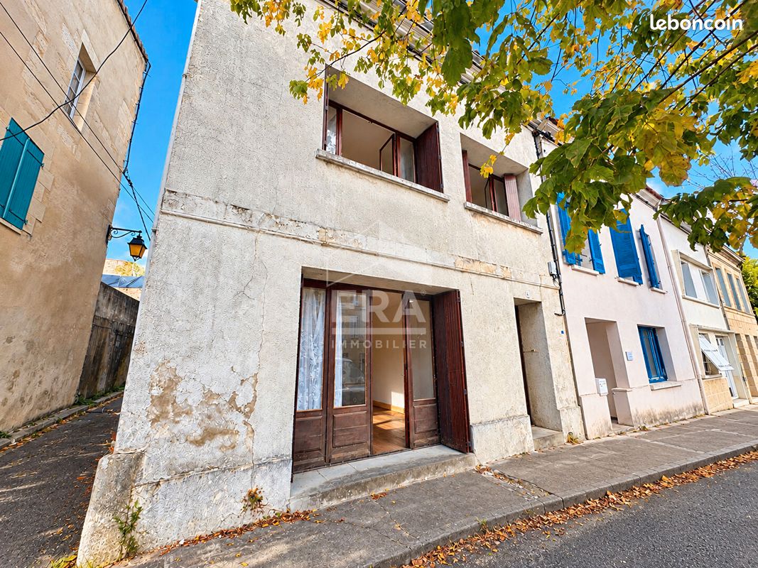 Maison 4 pièces 90 m² · à Bourg · 90 m² · 134 000 €