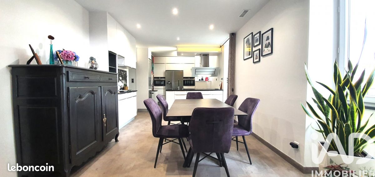 Maison 8 pièces 258 m² · à Brive-la-Gaillarde · 258 m² · 357 000 €