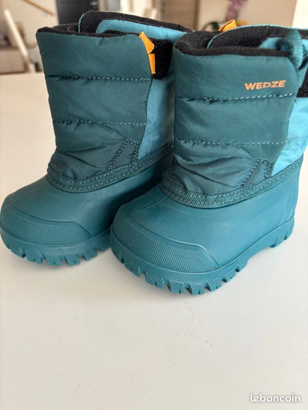 Bottes de neige, après-ski taille 20-21 Chaussures