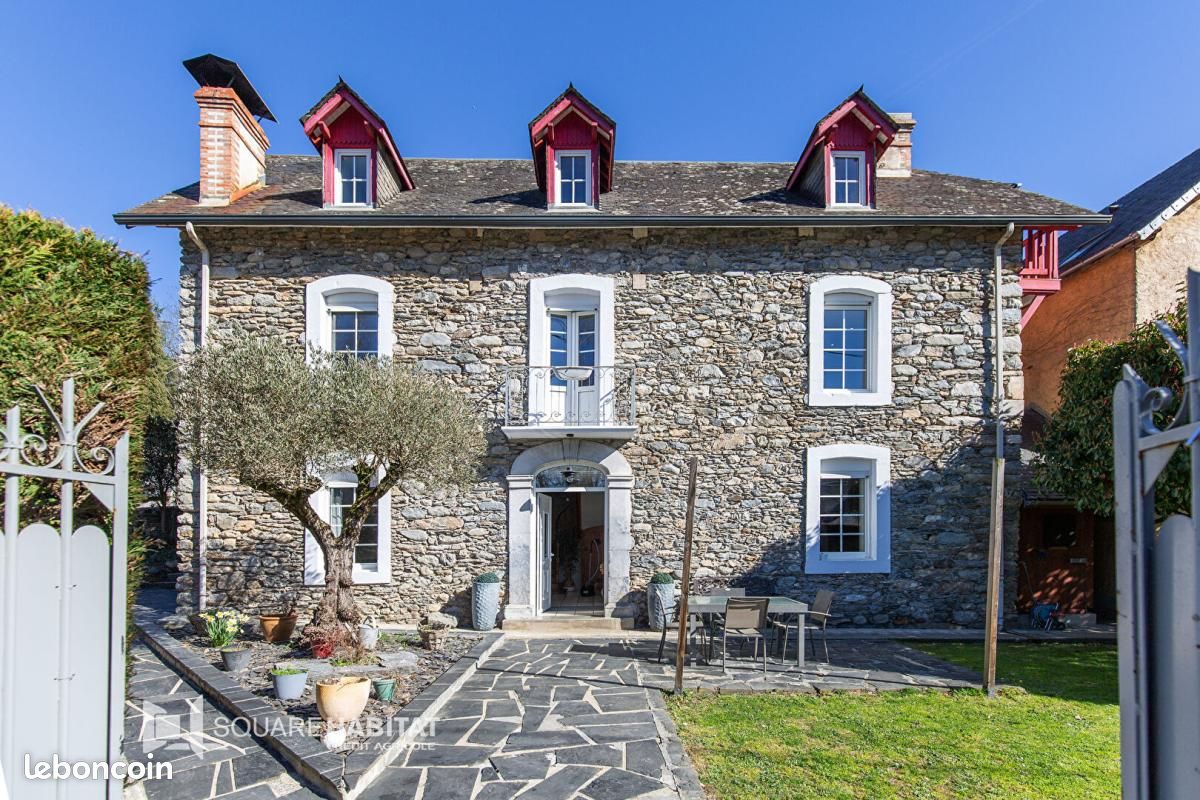 Maison 7 pièces 197 m² · à Argelès-Gazost · 197 m² · 398 000 €