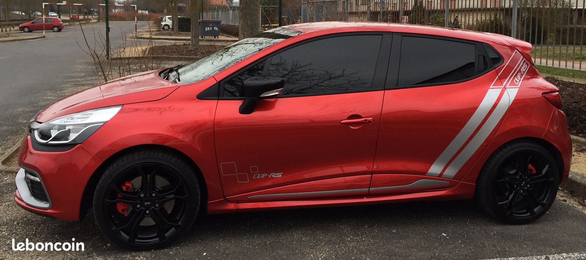 Kit autocollant Clio 4 RS (image 2)