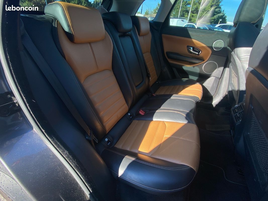 Land Rover RANGE ROVER EVOQUE I HSE Phase 2 / 2.0 TD 4WD BVA 9 180 cv / TOIT OUVRANT / MERIDIAN SON / SIEGES CHAUFFANTS / HAYON ELECTRIQUE / CLIM AUTO (image 25)