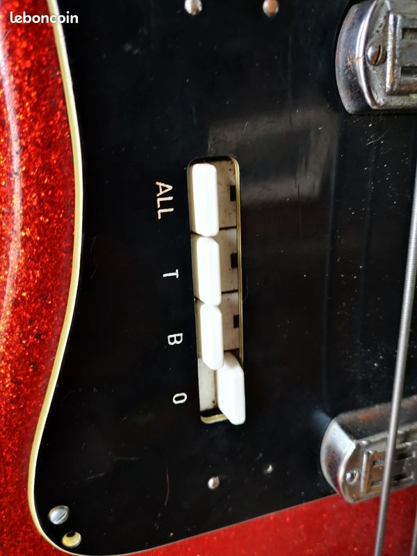 Basse italienne Crucianelli années 60 (image 14)