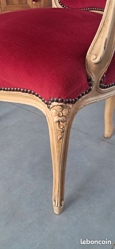 Paire de fauteuil cabriolet style louis XV (image 8)