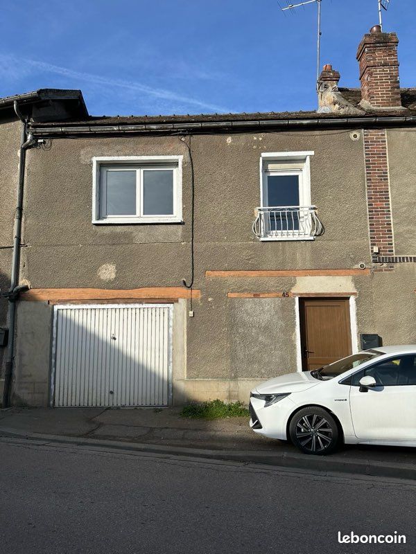 Maison 1 pièce 36 m² · à Villeneuve-sur-Yonne · 36 m² · 34 000 €