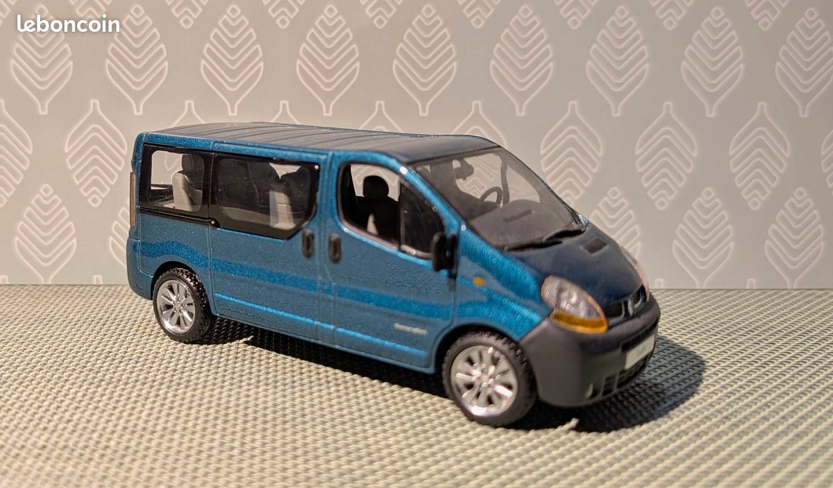 1/43 NOREV COFFRET Renault Trafic Generation 2004 EUR 45,00 - FR