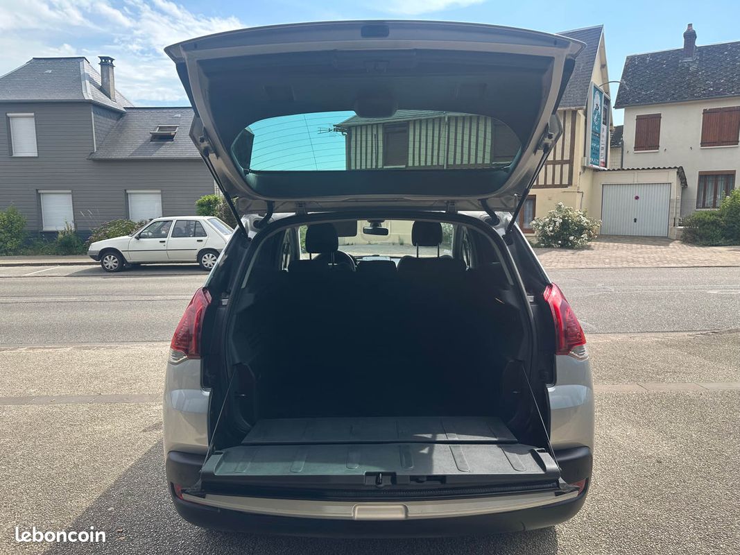 Peugeot 3008 1.6 HDI 115Ch Business Pack ETG6 (image 19)