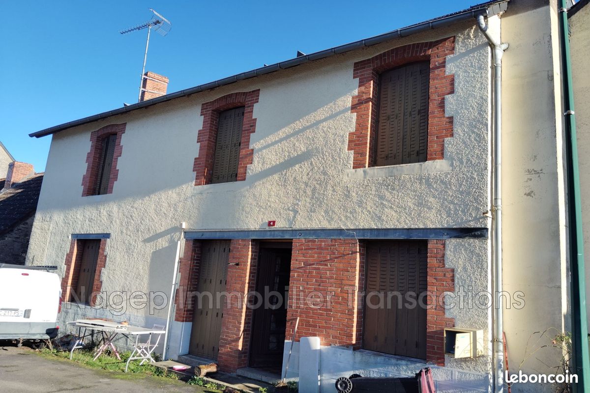 Maison 6 pièces 120 m² · à Préveranges · 120 m² · 42 000 €