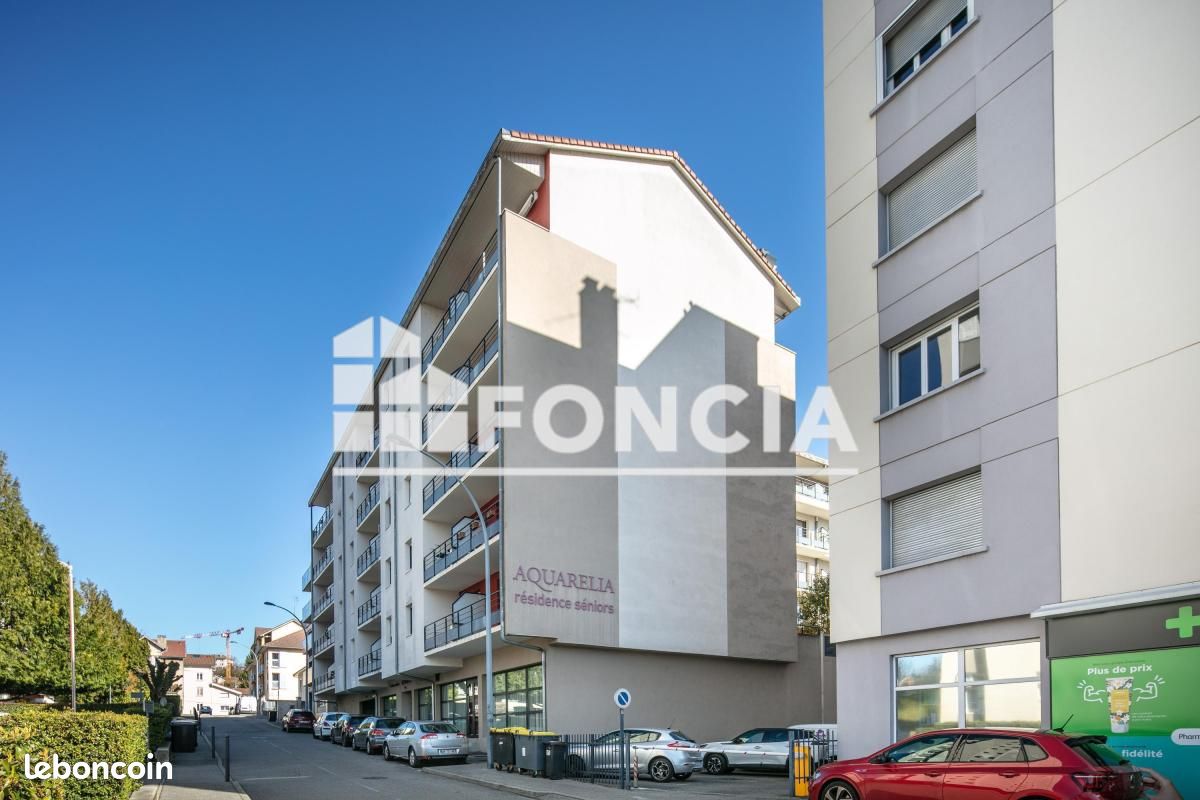 Appartement 2 pièces 33 m² · à Voiron · 33 m² · 65 000 €
