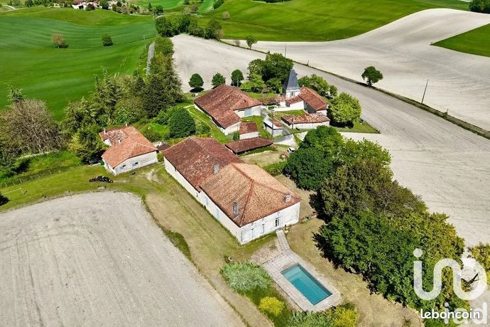 Propriété 18 pièces 414 m²