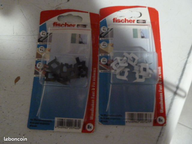 Lot petits Crochets Muraux Neufs dans leur boite d origine (image 1)