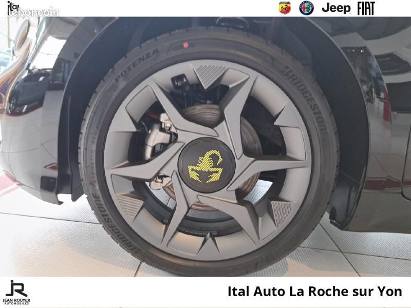 Abarth 500 e 155ch 42kWh Pack 4cv (PRIME CEE 3600 DEDUITE) (image 8)
