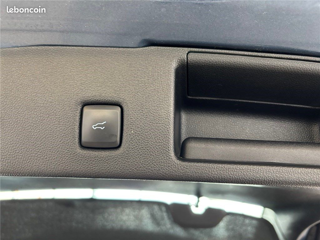 Ford Kuga III 2.5 DURATEC 190 CH FLEXIFUEL FHEV E85 POWERSHIFT ST-Line (image 22)