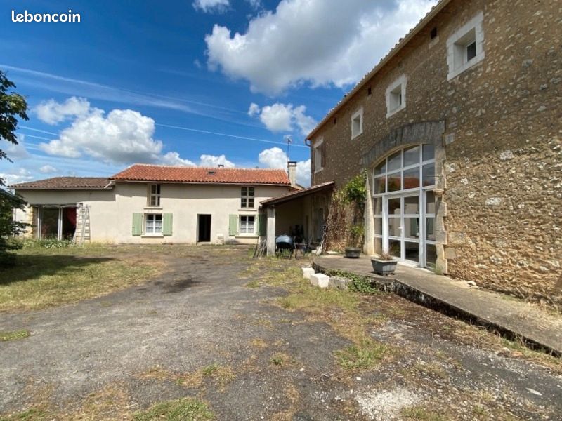 Maison 16 pièces 524 m² - Bunzac 16110 (image principale 19)